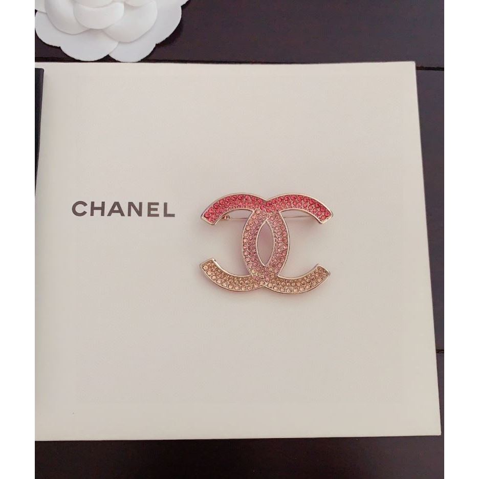 Chanel Brooches - Click Image to Close